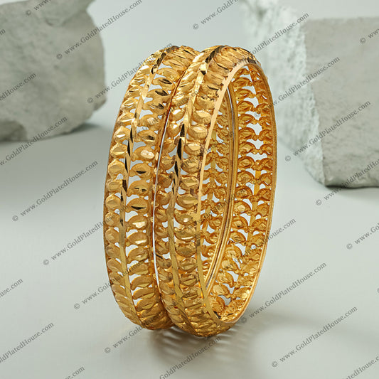 Luminous Openwork Leaf Gold Look Kada Set - BNGL066
