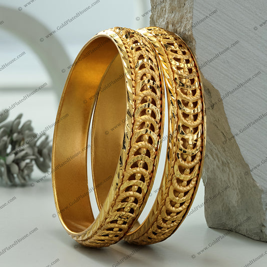 Intricate Braided Texture Gold Look Kada Set - BNGL070
